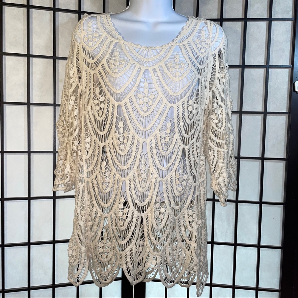 India Boutique-ladies top size OS (NWT)